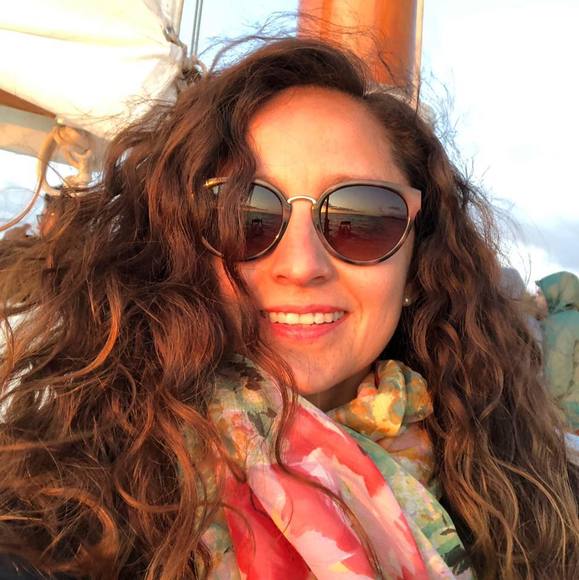 Meet your Posher, Silvia - Picture 1 of 1